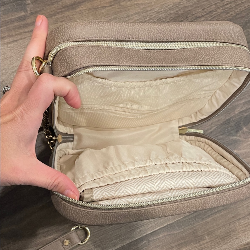 Itzy Ritzy Taupe Quilted Crossbody Mini Diaper Bag - Picture 2 of 7